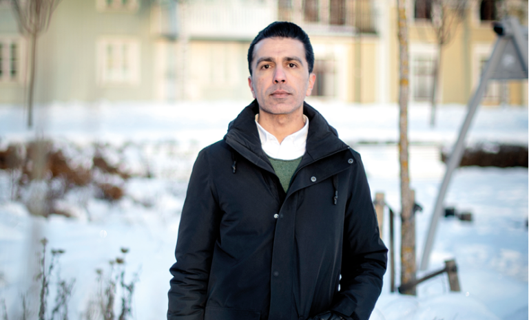 Omid_02_cmyk-e1582815458762